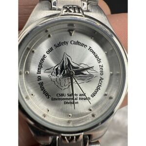 Sweda Watch Women Silver Tone CSBU 7.5"‎ NEEDS BATTERY